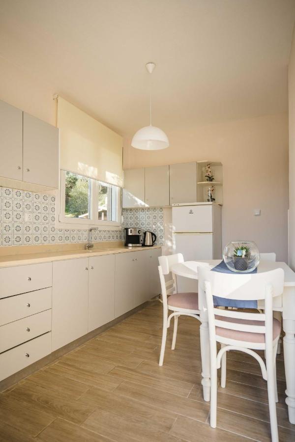 Our House 2 Luxury Suites Kavala Exterior foto