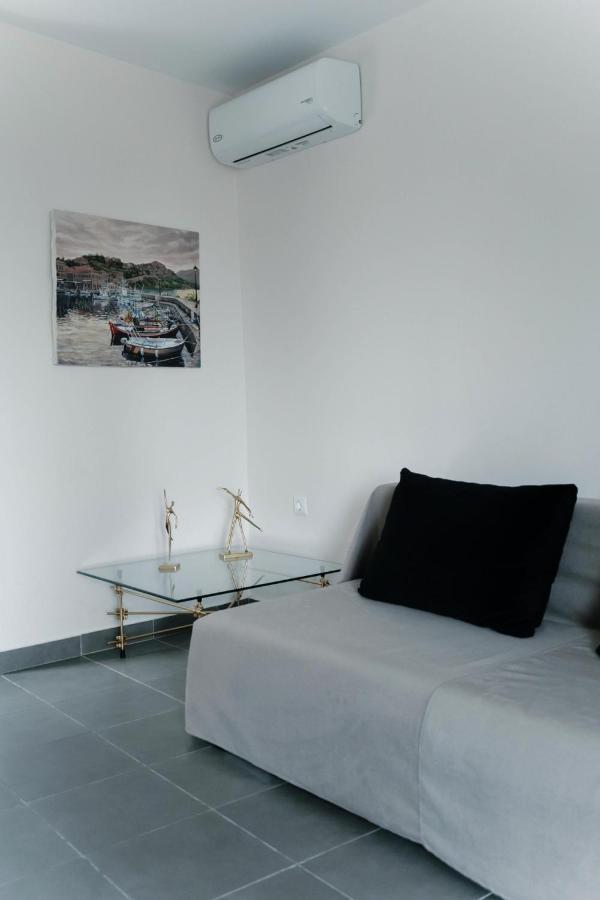 Our House 2 Luxury Suites Kavala Exterior foto